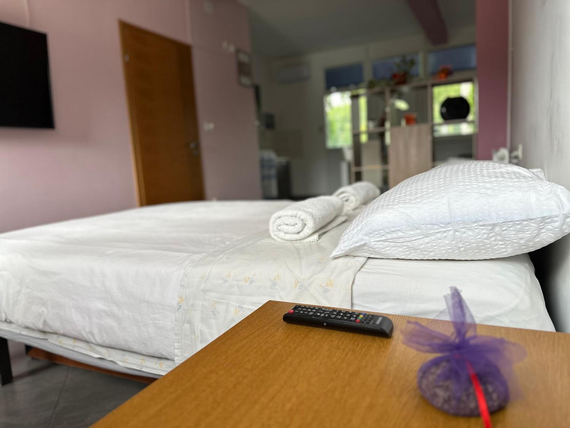 Apartments Brkic โลโซวาซ ภายนอก รูปภาพ